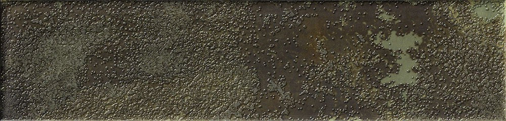 Surface texture close-up of Fusion Leafy tile, displaying reactive gloss glaze and rich tone variation.
