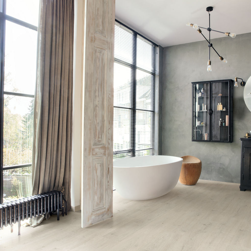Quick-Step Capture Soft Patina Oak SIG4748 9mm Laminate Flooring (SIG4748) - Premium Quick-Step collection featuring oak luxury vinyl tile flooring with waterproof technology and easy click-fit installation