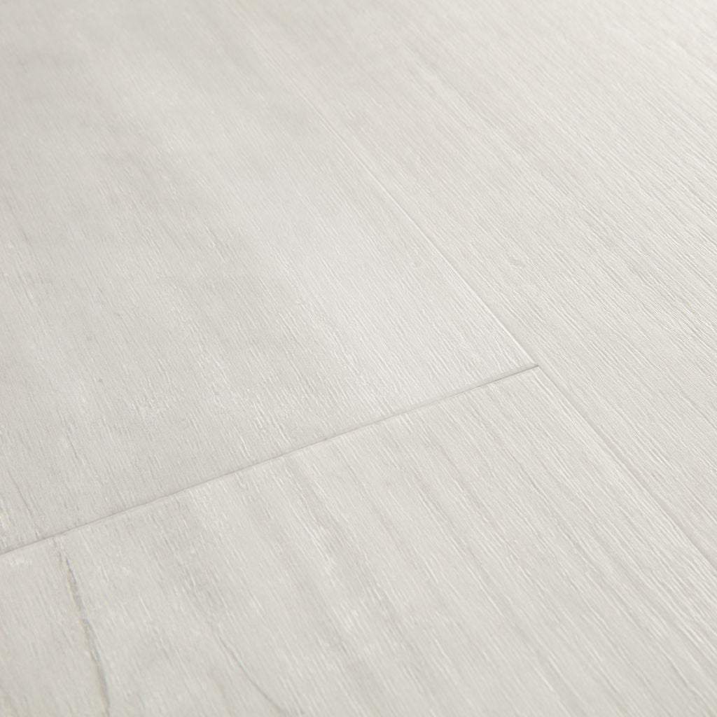Quick-Step Alpha Bloom – Snow Pine LVT Flooring (AVMPU40204) - Premium Alpha Bloom collection featuring luxury vinyl tile flooring with waterproof technology and easy click-fit installation