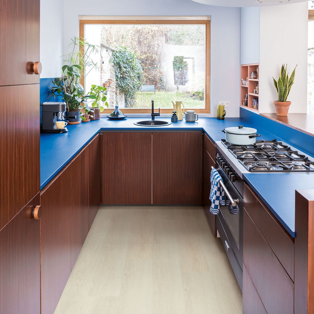 Quick-Step Alpha Bloom – Sea Breeze Oak Light LVT Flooring (AVMPU40079) - Premium Alpha Bloom collection featuring oak luxury vinyl tile flooring with waterproof technology and easy click-fit installation