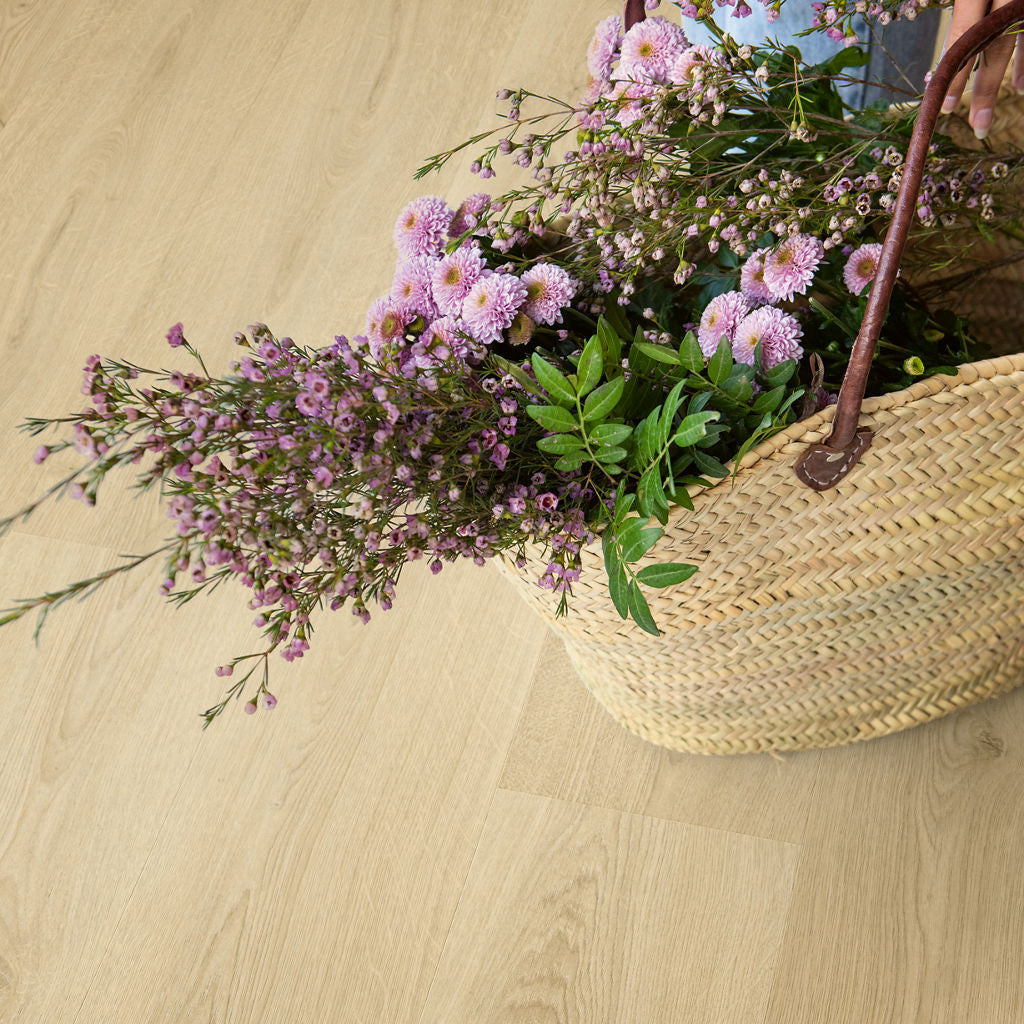 Quick-Step Alpha Bloom – Botanic Beige LVT Flooring (AVMPU40236) - Premium Alpha Bloom collection featuring beige luxury vinyl tile flooring with waterproof technology and easy click-fit installation