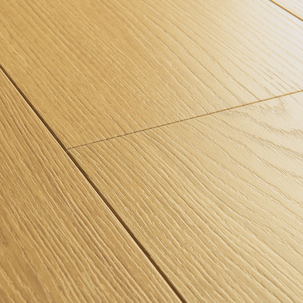 Quick-Step Capture Natural Varnished Oak SIG4749 9mm Laminate Flooring (SIG4749) - Premium Quick-Step collection featuring natural luxury vinyl tile flooring with waterproof technology and easy click-fit installation
