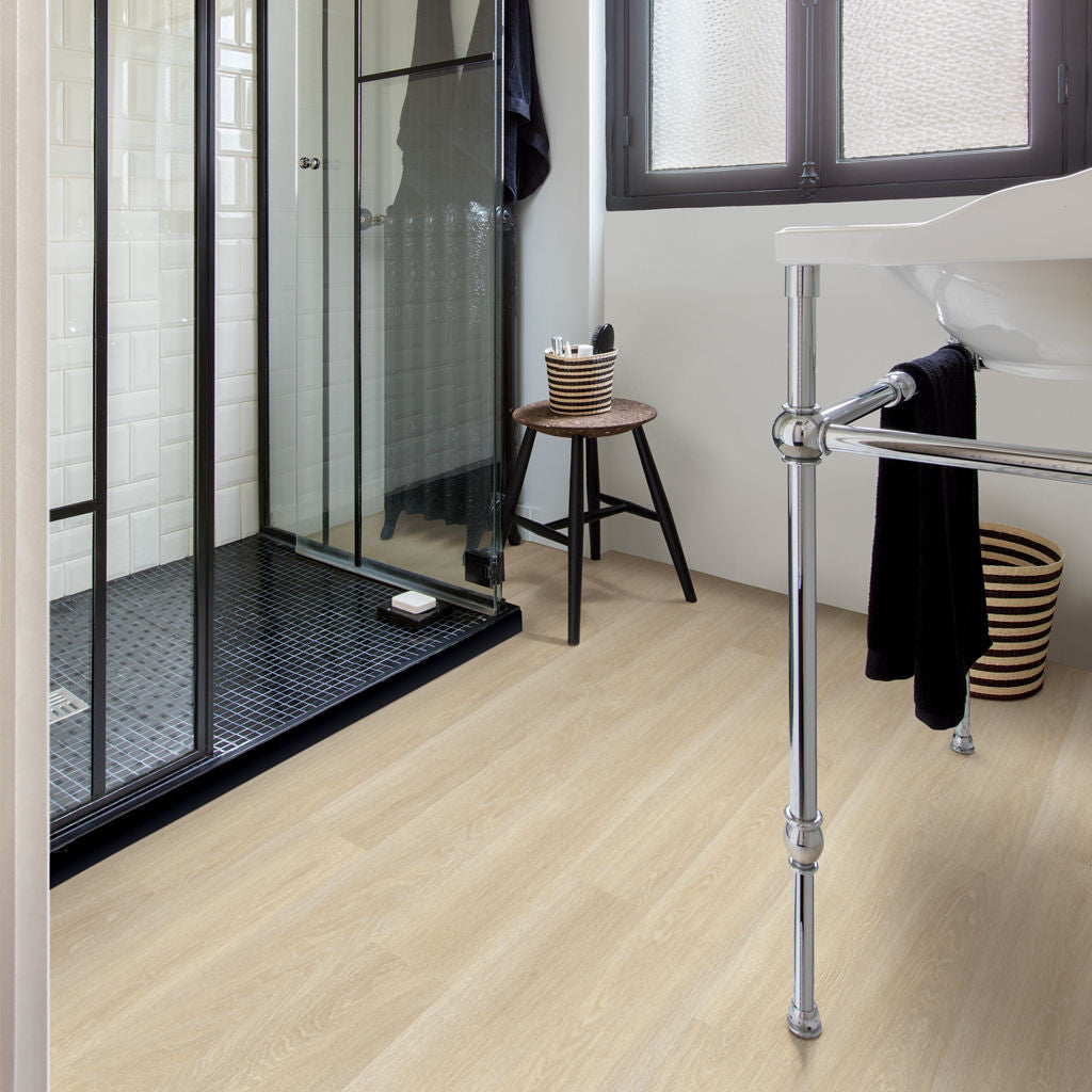 Quick-Step Eligna Estate Oak Beige 8mm Laminate Flooring (EL3574)