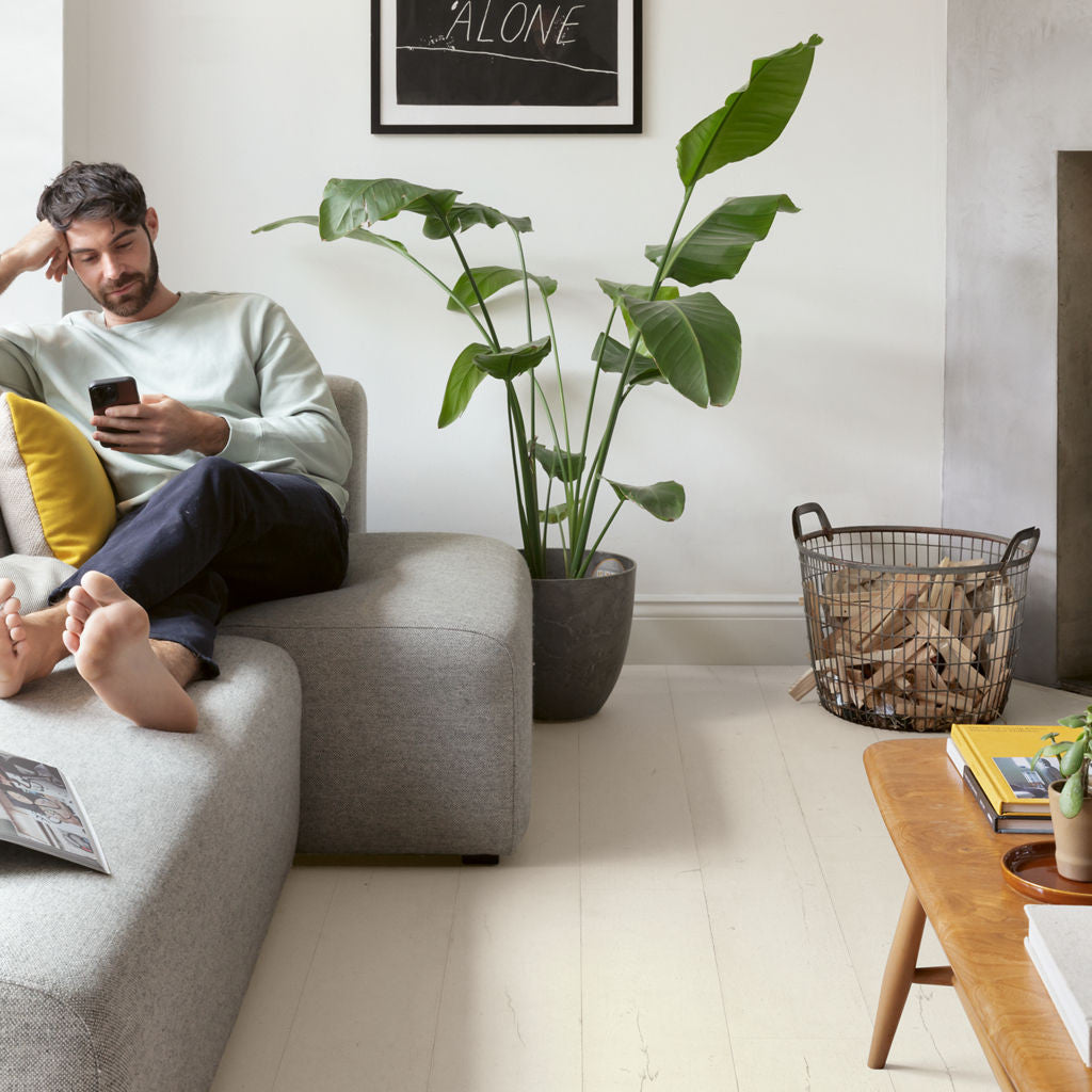 Quick-Step Capture Painted Oak White SIG4753 9mm Laminate Flooring (SIG4753) - Premium Quick-Step collection featuring oak luxury vinyl tile flooring with waterproof technology and easy click-fit installation