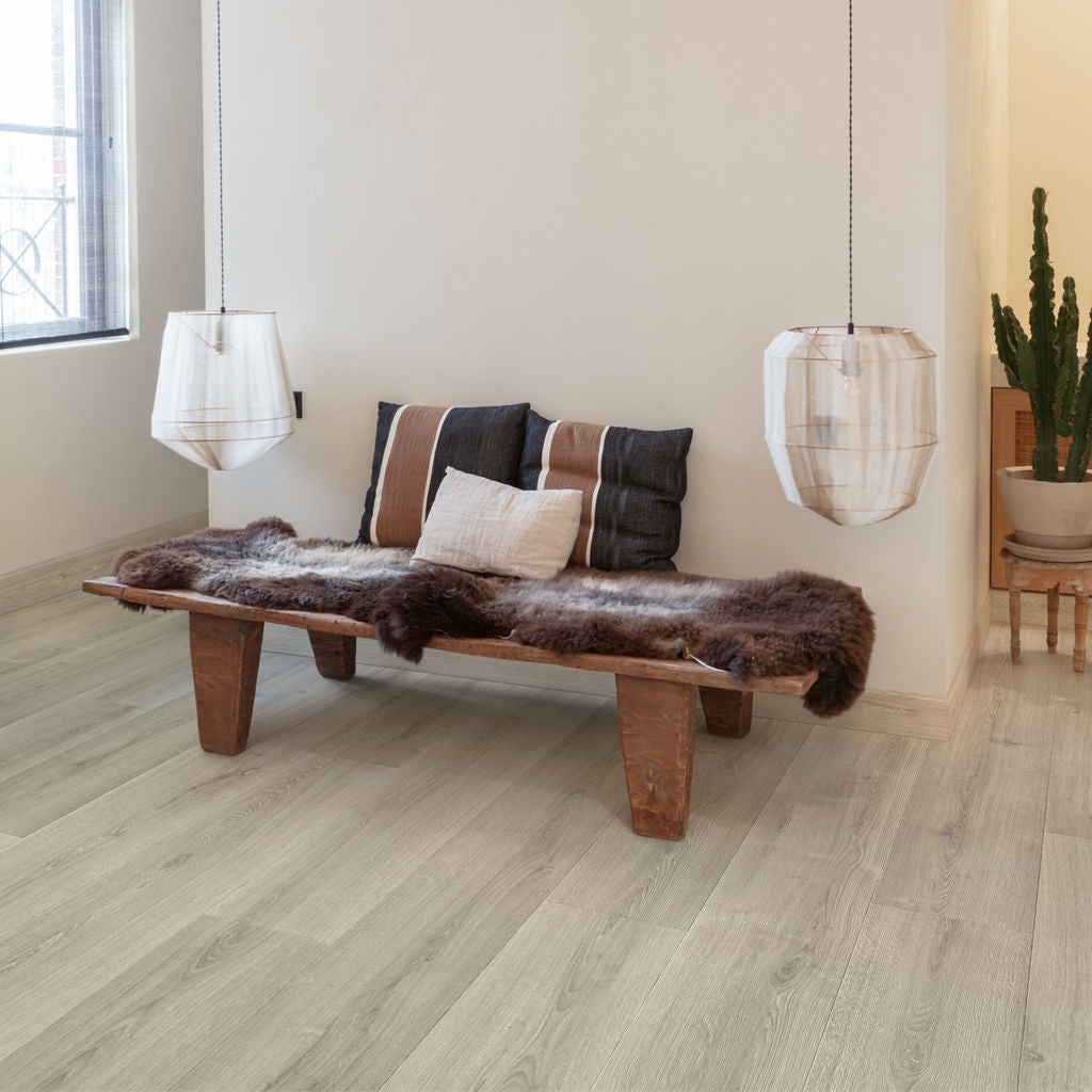Quick-Step Capture Brushed Oak Grey SIG4765 9mm Laminate Flooring (SIG4765) - Premium Quick-Step collection featuring oak luxury vinyl tile flooring with waterproof technology and easy click-fit installation