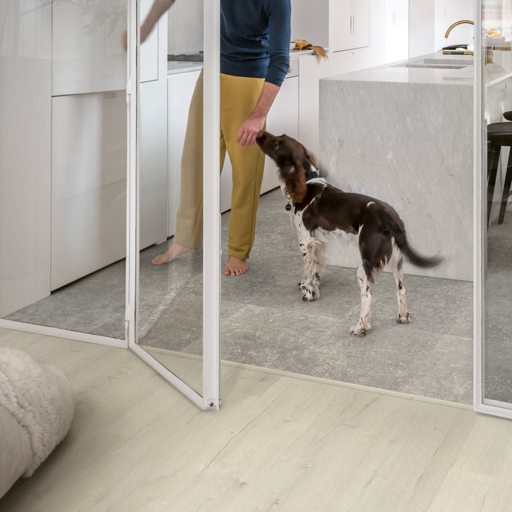 Quick-Step Capture Soft Patina Oak SIG4748 9mm Laminate Flooring (SIG4748) - Premium Quick-Step collection featuring oak luxury vinyl tile flooring with waterproof technology and easy click-fit installation