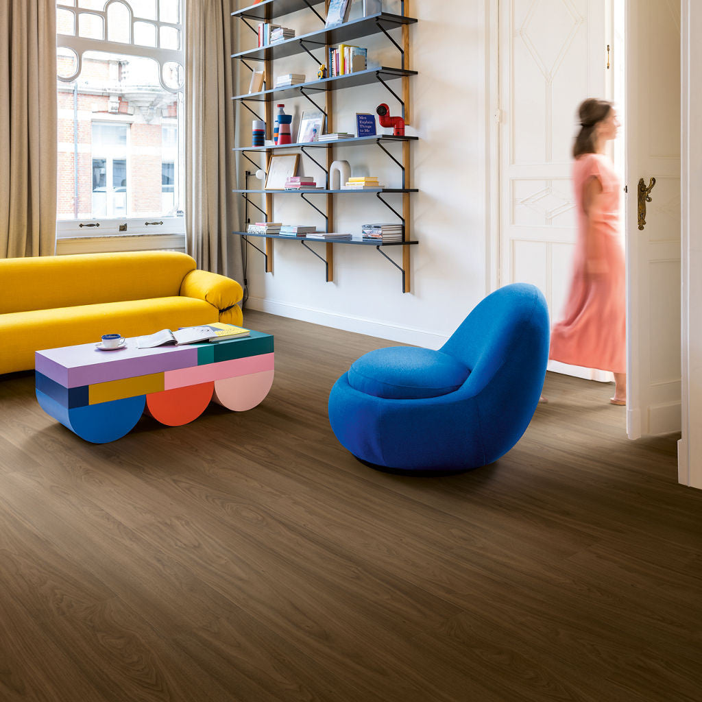 Quick-Step Capture Chic Walnut SIG4761 9mm Laminate Flooring (SIG4761) - Premium Quick-Step collection featuring luxury vinyl tile flooring with waterproof technology and easy click-fit installation